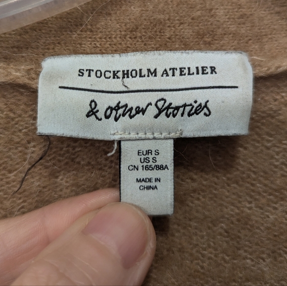 & Other Stories Alpaca Wool Blend Puff Sleeve button Carmel Cardigan sweater S - Picture 8 of 11